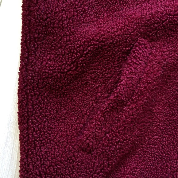 STUSSY Women’s Micah Varsity Bomber Jacket Size Small Wine Red Sherpa Snap - Picture 7 of 15